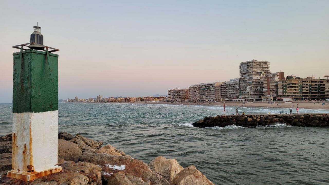 Beachfront House, Valencia, Wifi, Paddle Surf Board, Incredible Views Sueca Buitenkant foto